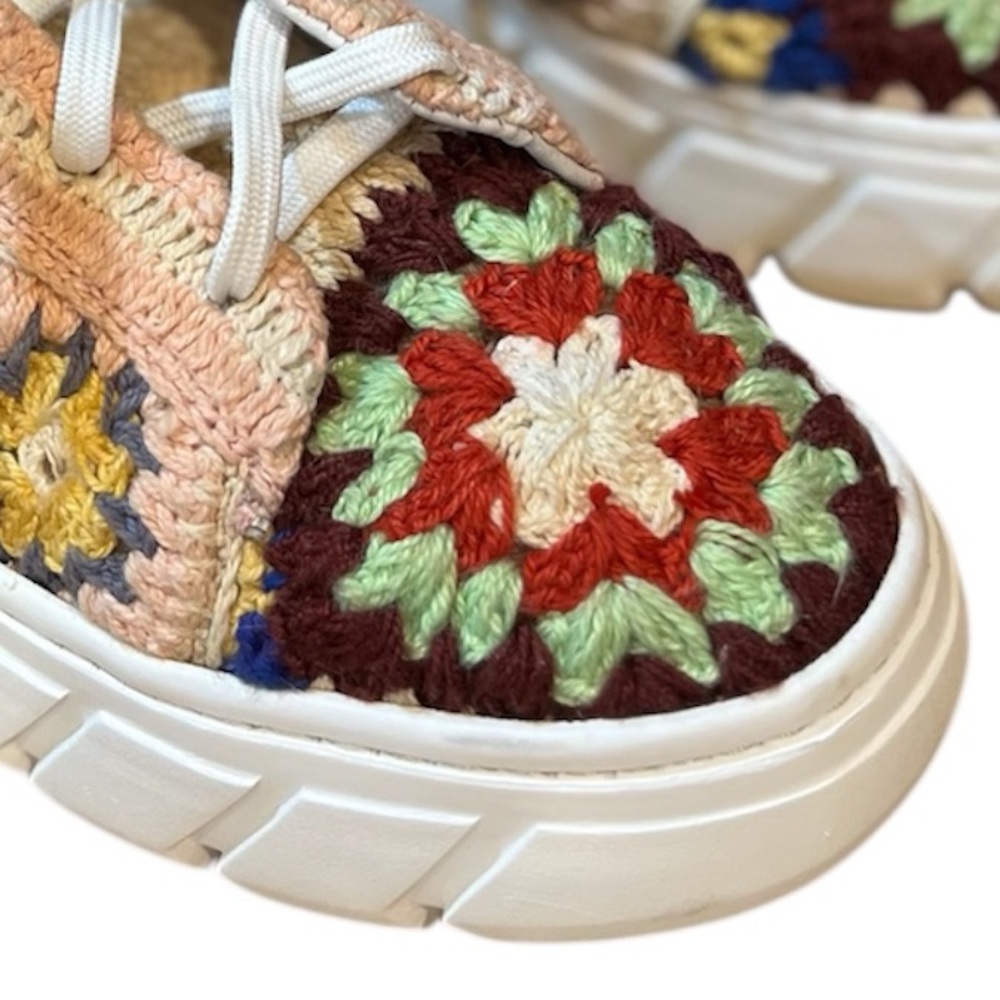 Free People Catch Me If You Can  Women’s Crochet Sneakers SZ 37=6.5 - Picture 12 of 12